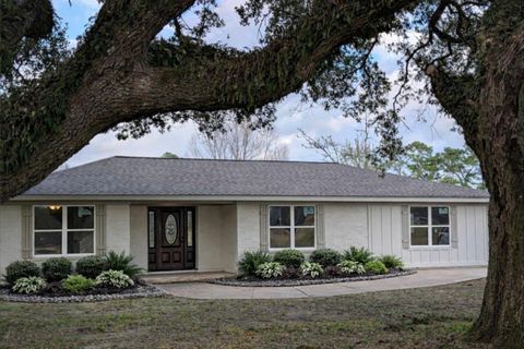 Homes For Sale - 1145 Cuniff Road<br/> Sour Lake, TX 77659