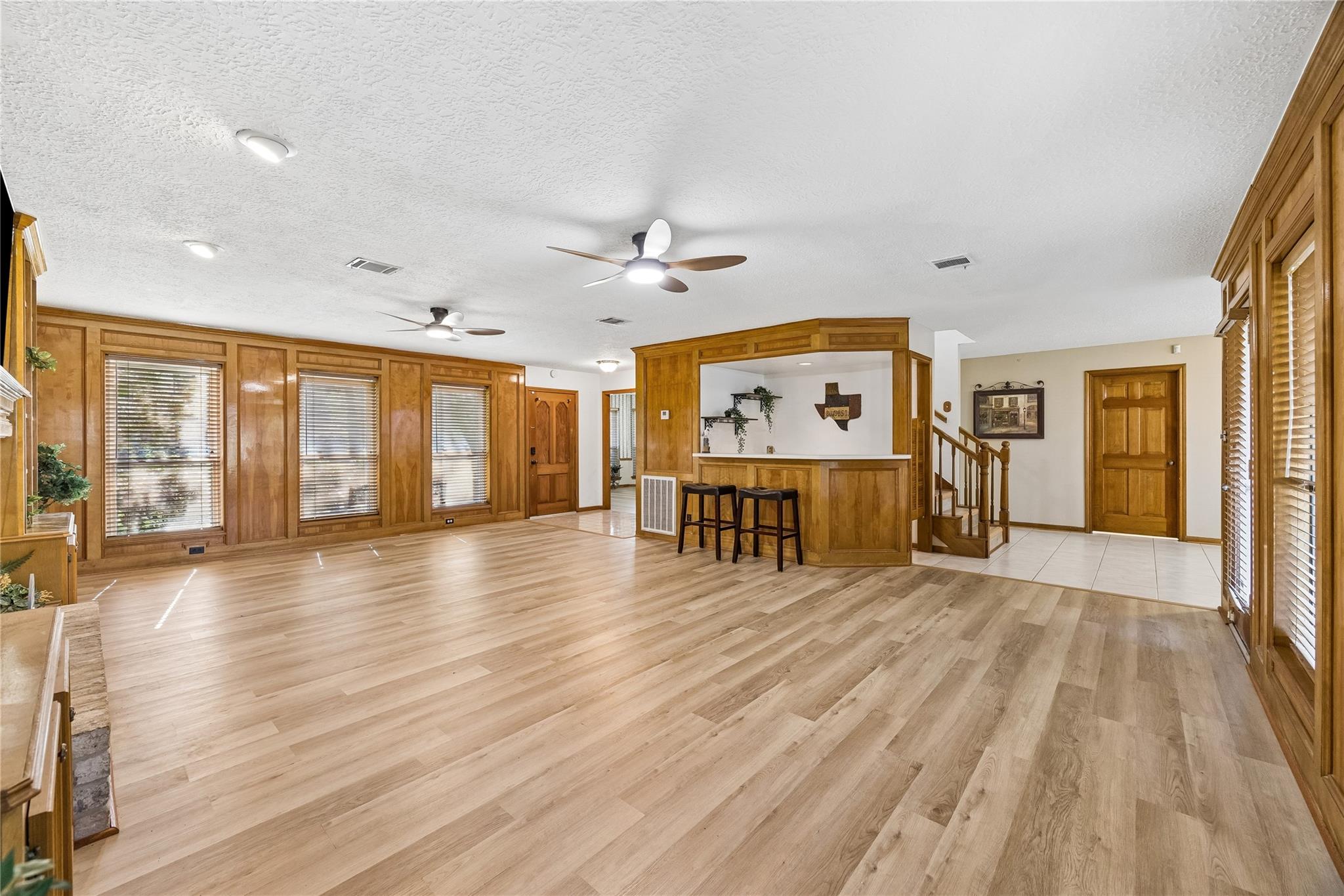 20734 Highland Hollow Lane