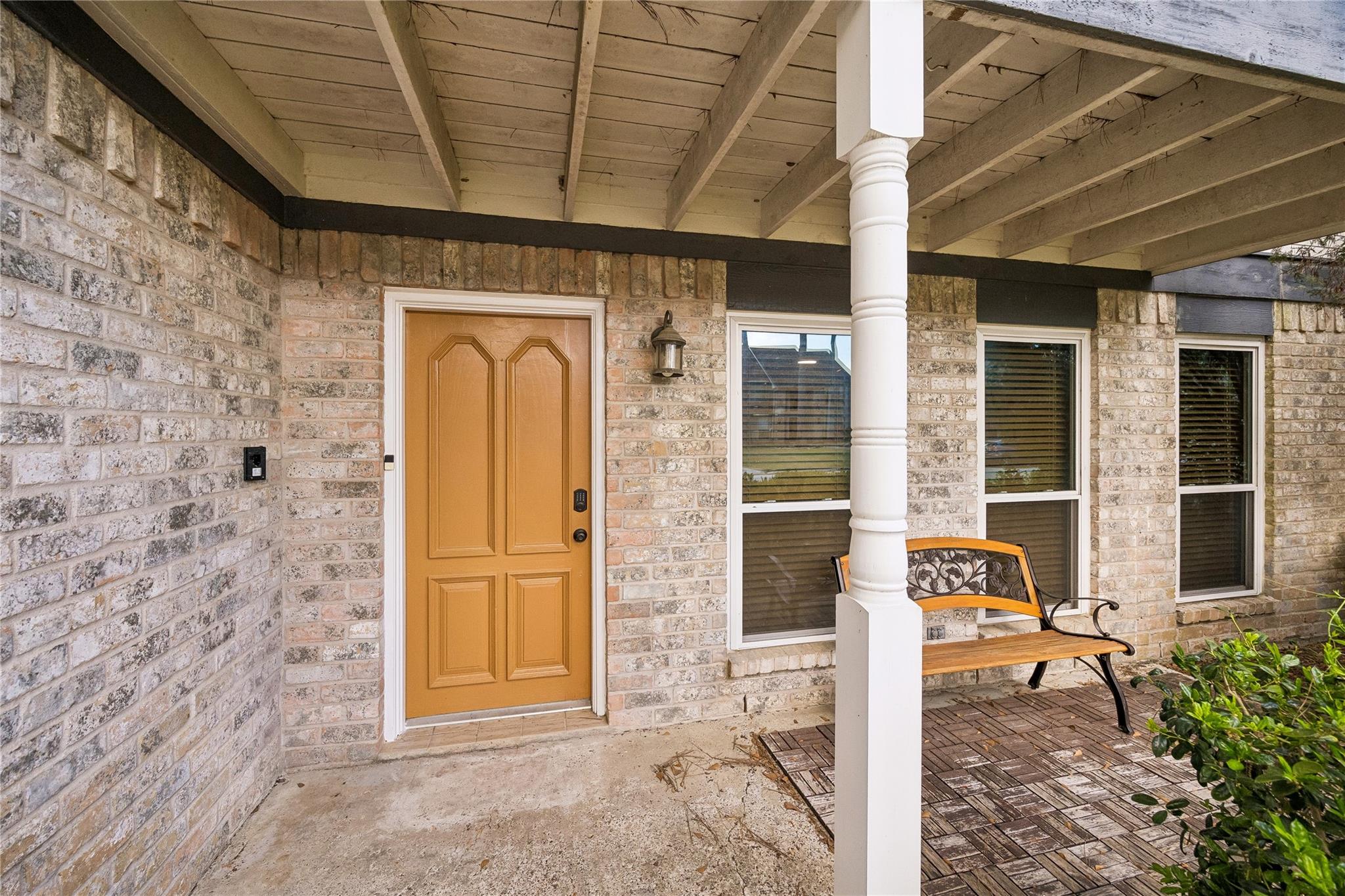 20734 Highland Hollow Lane