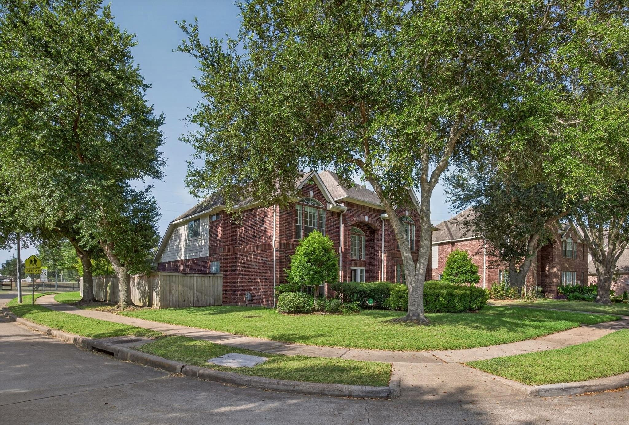 5326 Hanneck Valley Lane