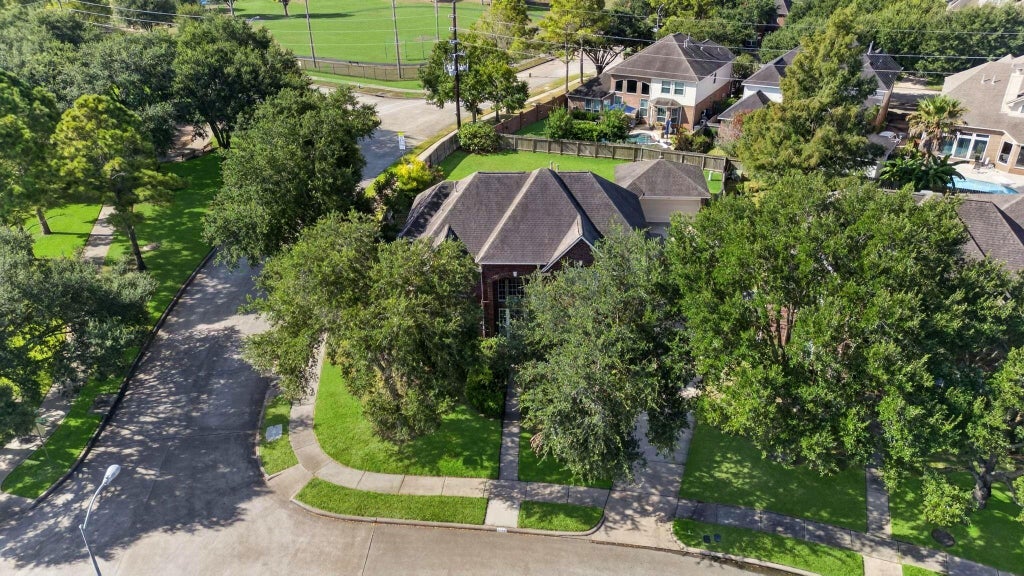 Photo of 5326 Hanneck Valley Lane, Katy, TX 77450 (MLS # 20480887)