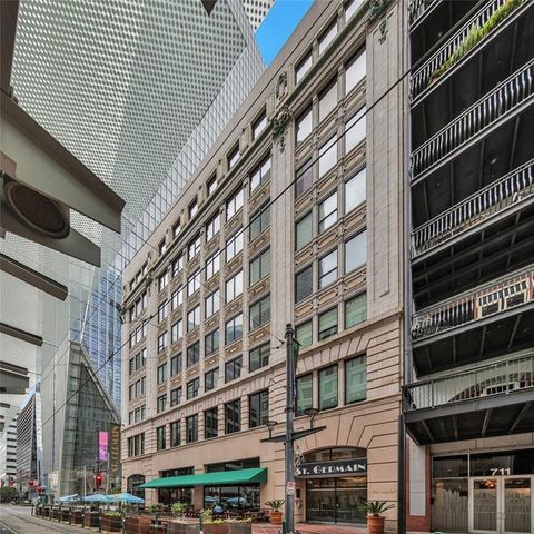 Tiny photo for 705 Main Street #610, Houston, TX 77002 (MLS # 74743678)