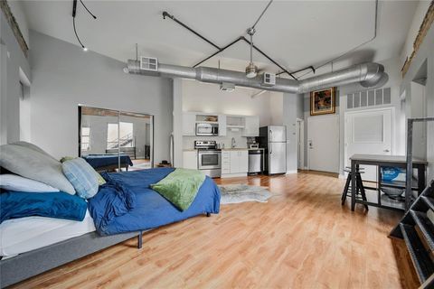 Tiny photo for 705 Main Street #610, Houston, TX 77002 (MLS # 74743678)