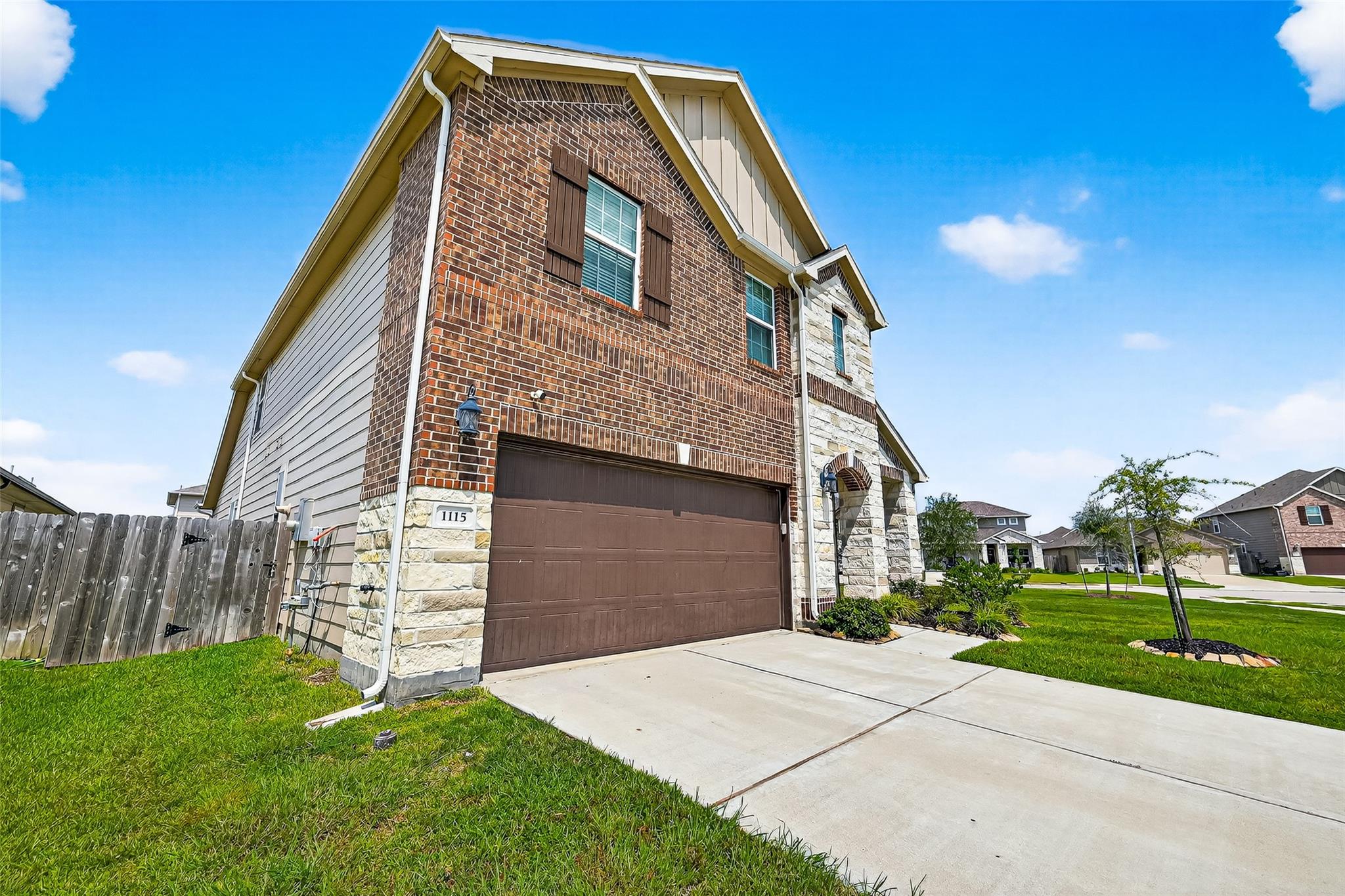 1115 Cloverdale Drive