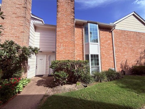 Photo of 2800 Jeanetta Street #2402, Houston, TX 77063 (MLS # 81340264)