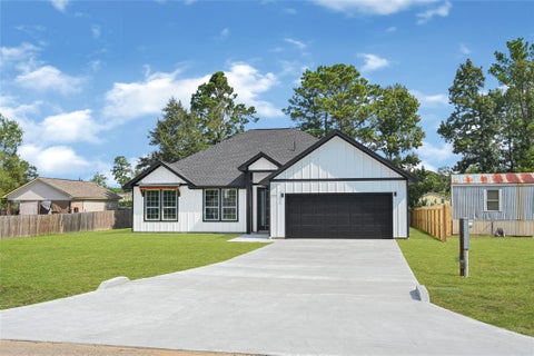 Photo of 222 Brook Park Drive, Conroe, TX 77303 (MLS # 22760907)