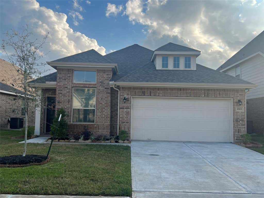 Photo of 2923 Painted Sunrise Trail, Houston, TX 77045 (MLS # 7060342)