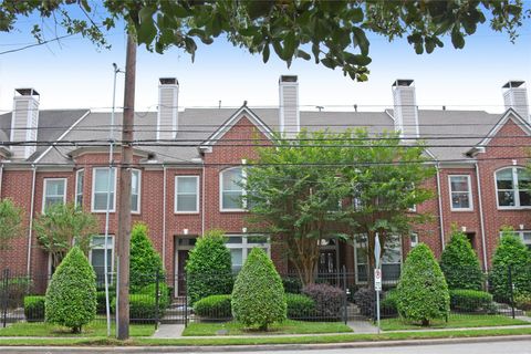 Photo of 2905 W Dallas Street, Houston, TX 77019 (MLS # 89893479)
