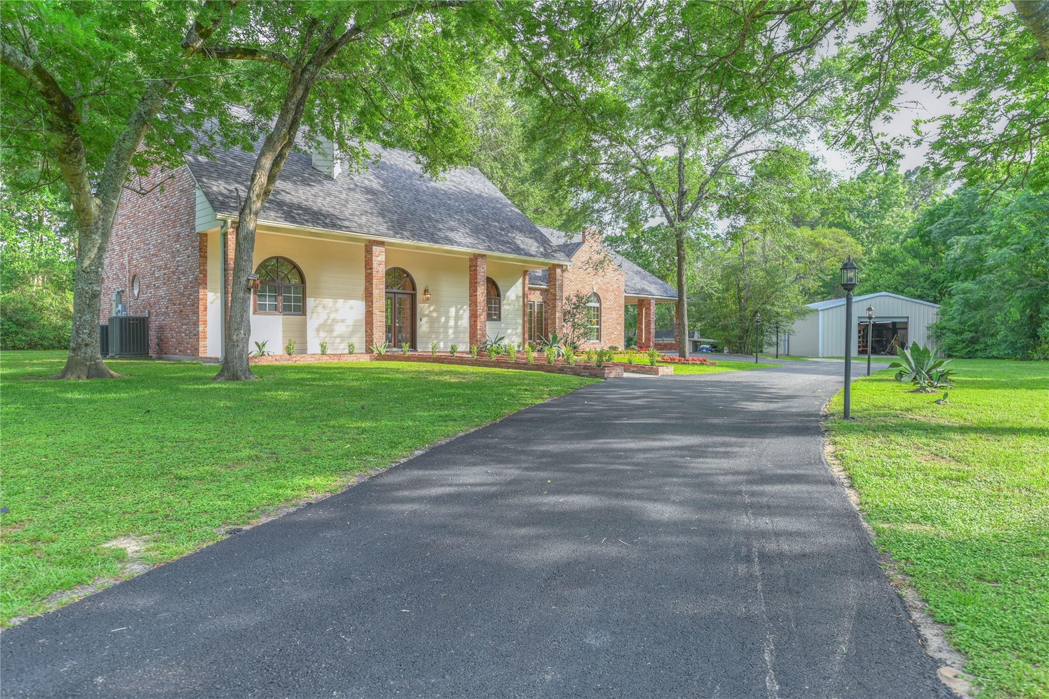 10147 Lewis Creek Circle
