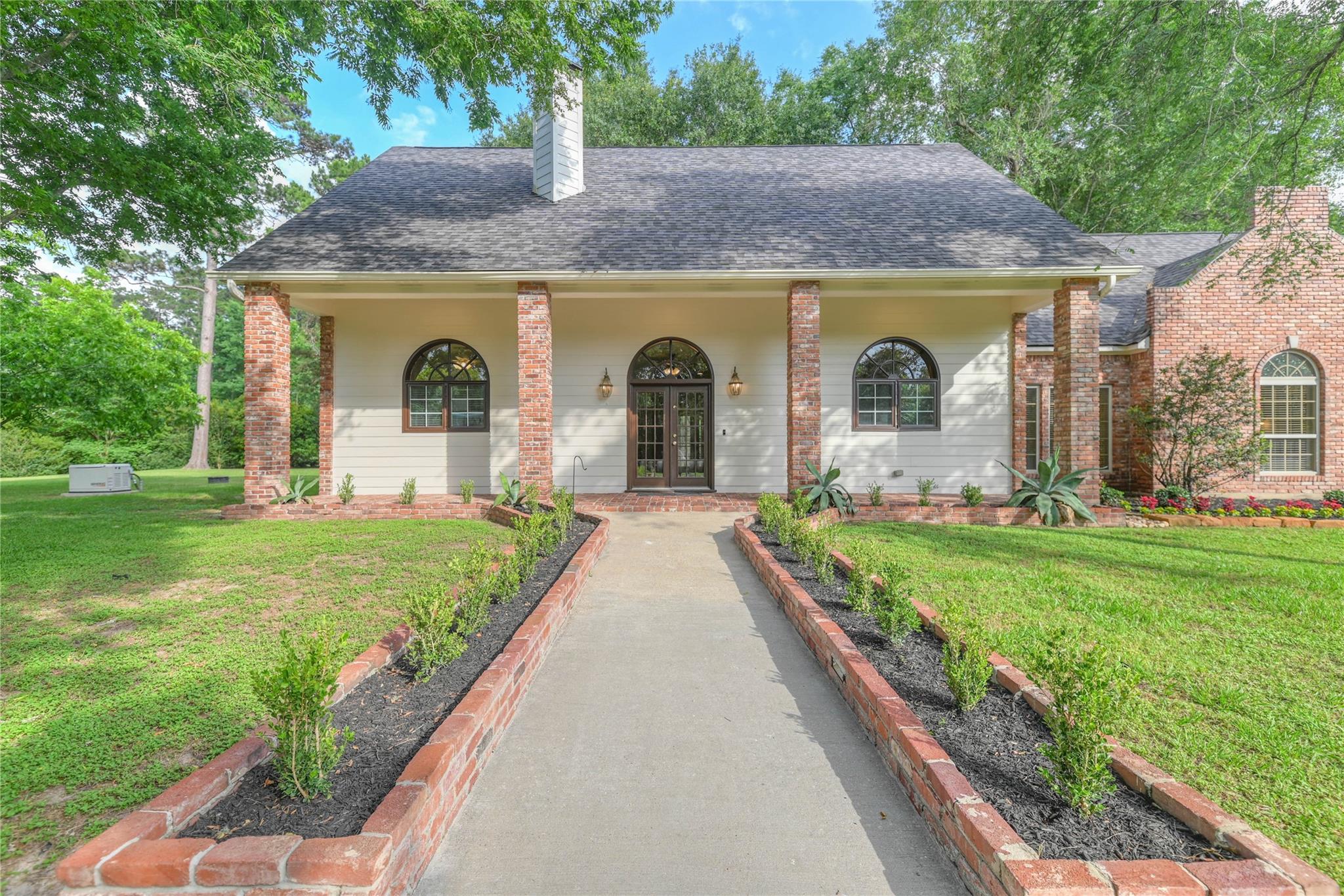 10147 Lewis Creek Circle