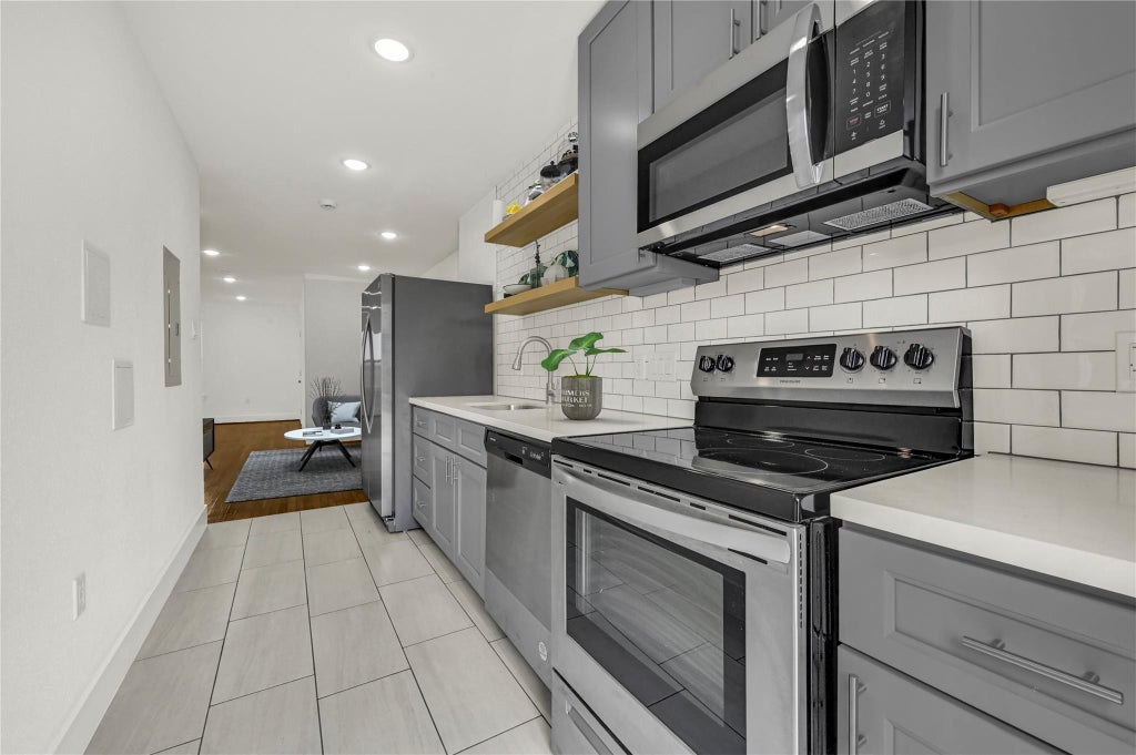 Photo of 6620 Lawndale Street #2, Houston, TX 77023 (MLS # 78361244)