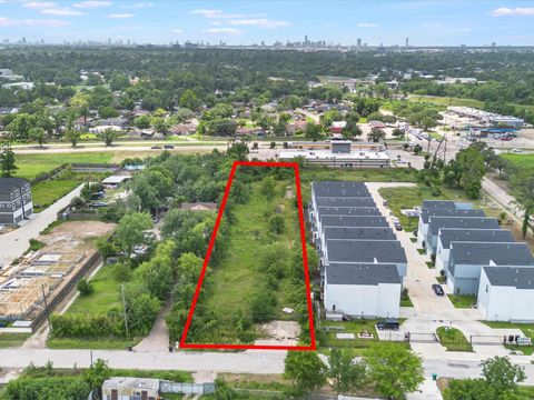 Photo of 0 Paul Quinn St Street, Houston, TX 77091 (MLS # 8464563)