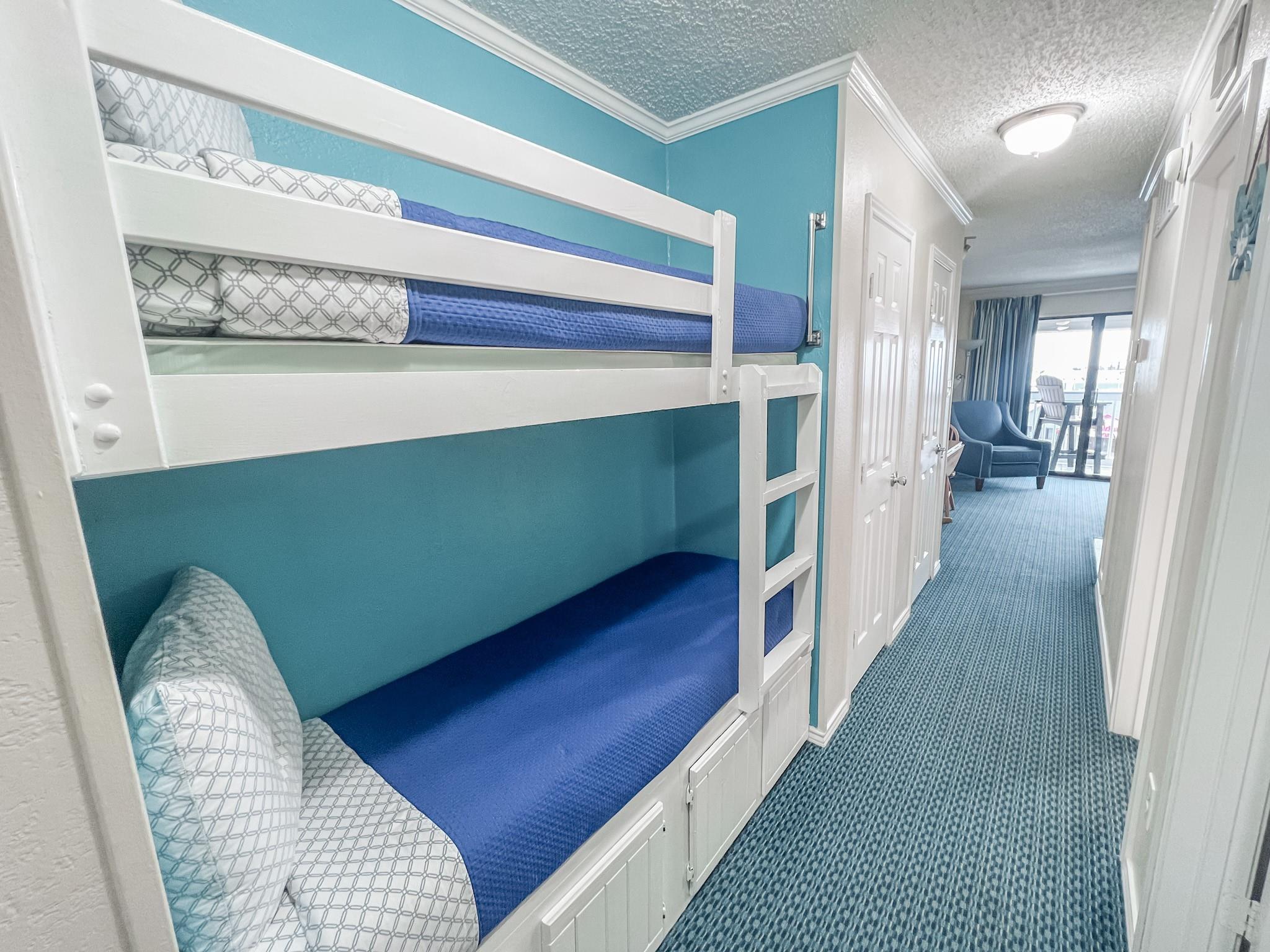 6102 Seawall Boulevard 370