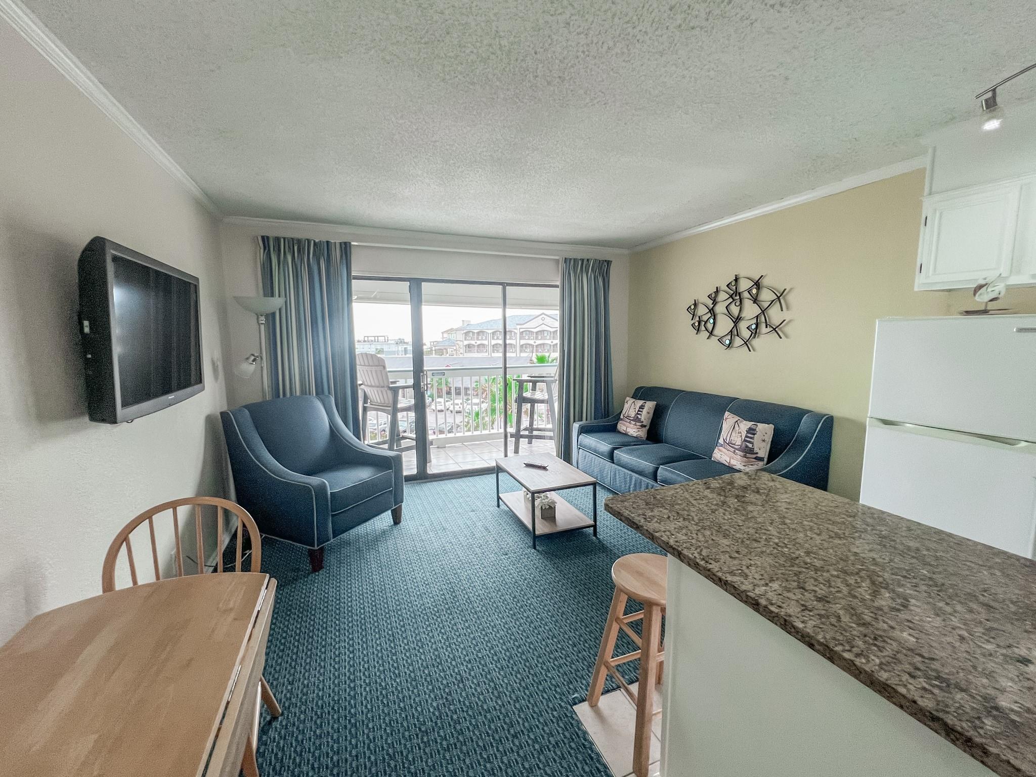 6102 Seawall Boulevard 370