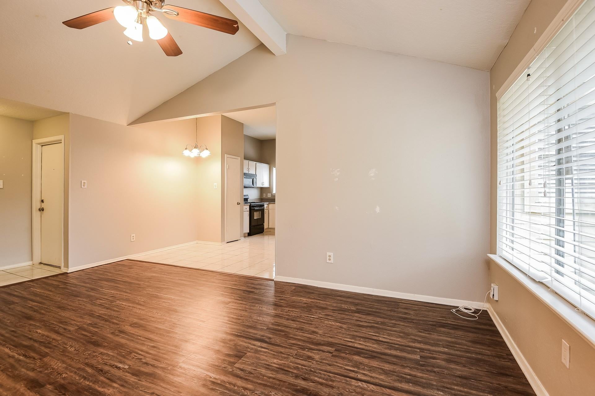 2718 N Brompton Drive