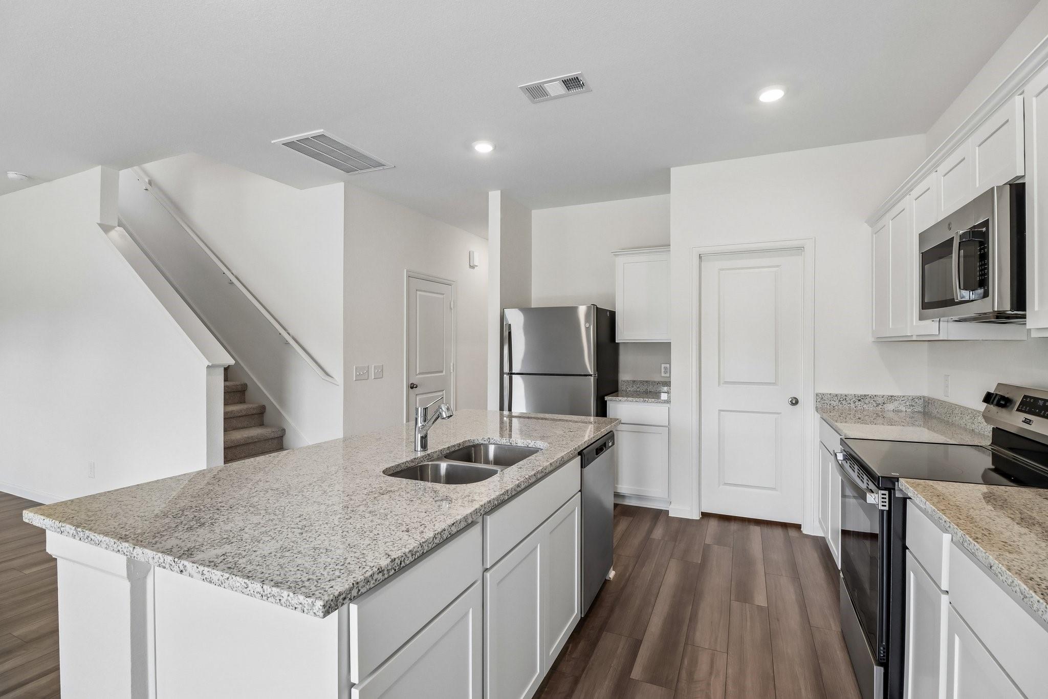 15907 Manor Cove Lane