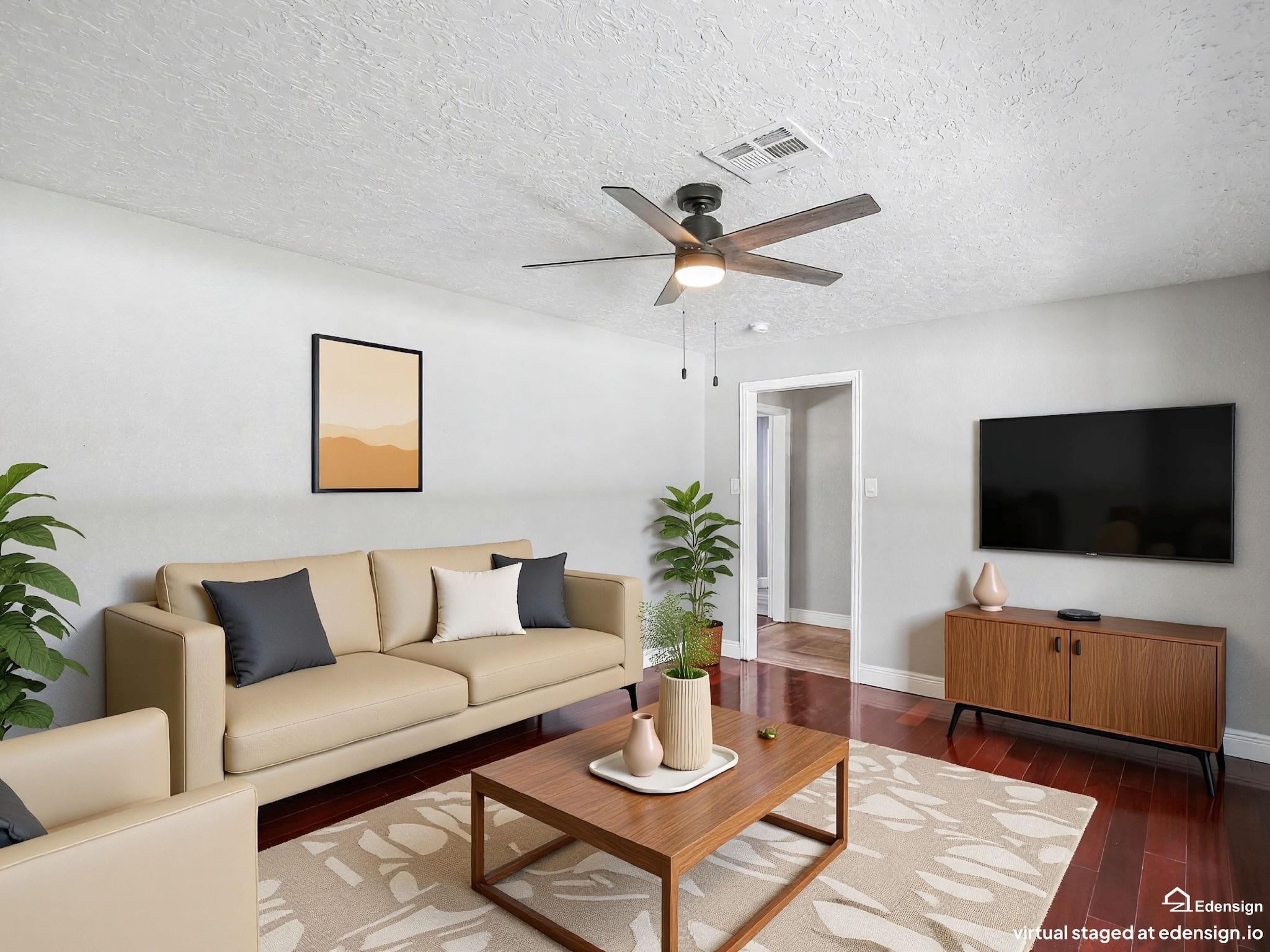 2921 Oak Drive