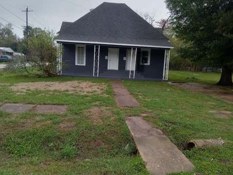 Photo of 690 Avenue E, Beaumont, TX 77701 (MLS # 80830830)
