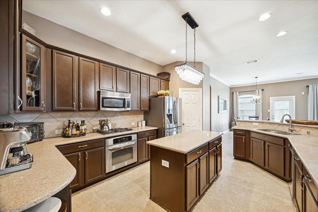 Photo of 6315 Oakmont Creek Drive, Spring, TX 77379 (MLS # 8489691)