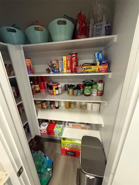 Tiny photo for 5711 Madden Lane, Houston, TX 77048 (MLS # 26658382)