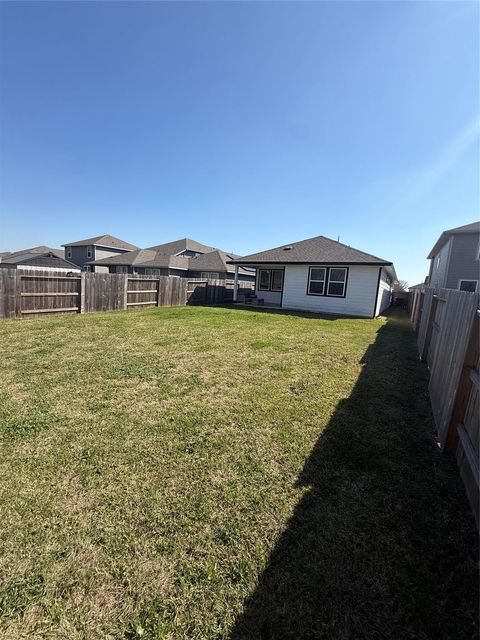 Tiny photo for 5711 Madden Lane, Houston, TX 77048 (MLS # 26658382)