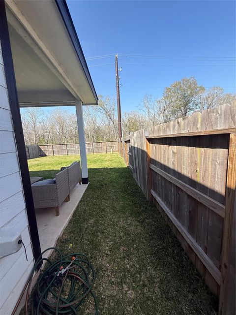 Tiny photo for 5711 Madden Lane, Houston, TX 77048 (MLS # 26658382)