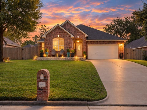 Photo of 12762 Point Aquarius Boulevard, Willis, TX 77318 (MLS # 94728288)