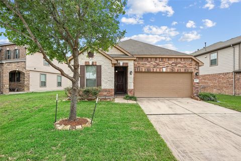 Photo of 6530 Bayliss Valley Lane, Katy, TX 77449 (MLS # 26588910)