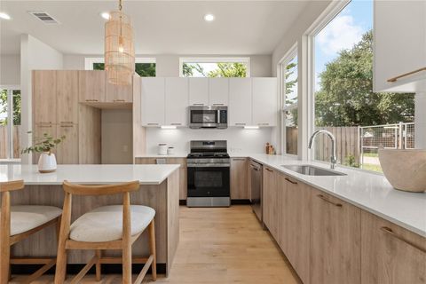 Photo of 1806 Yates Street, Houston, TX 77020 (MLS # 26309540)