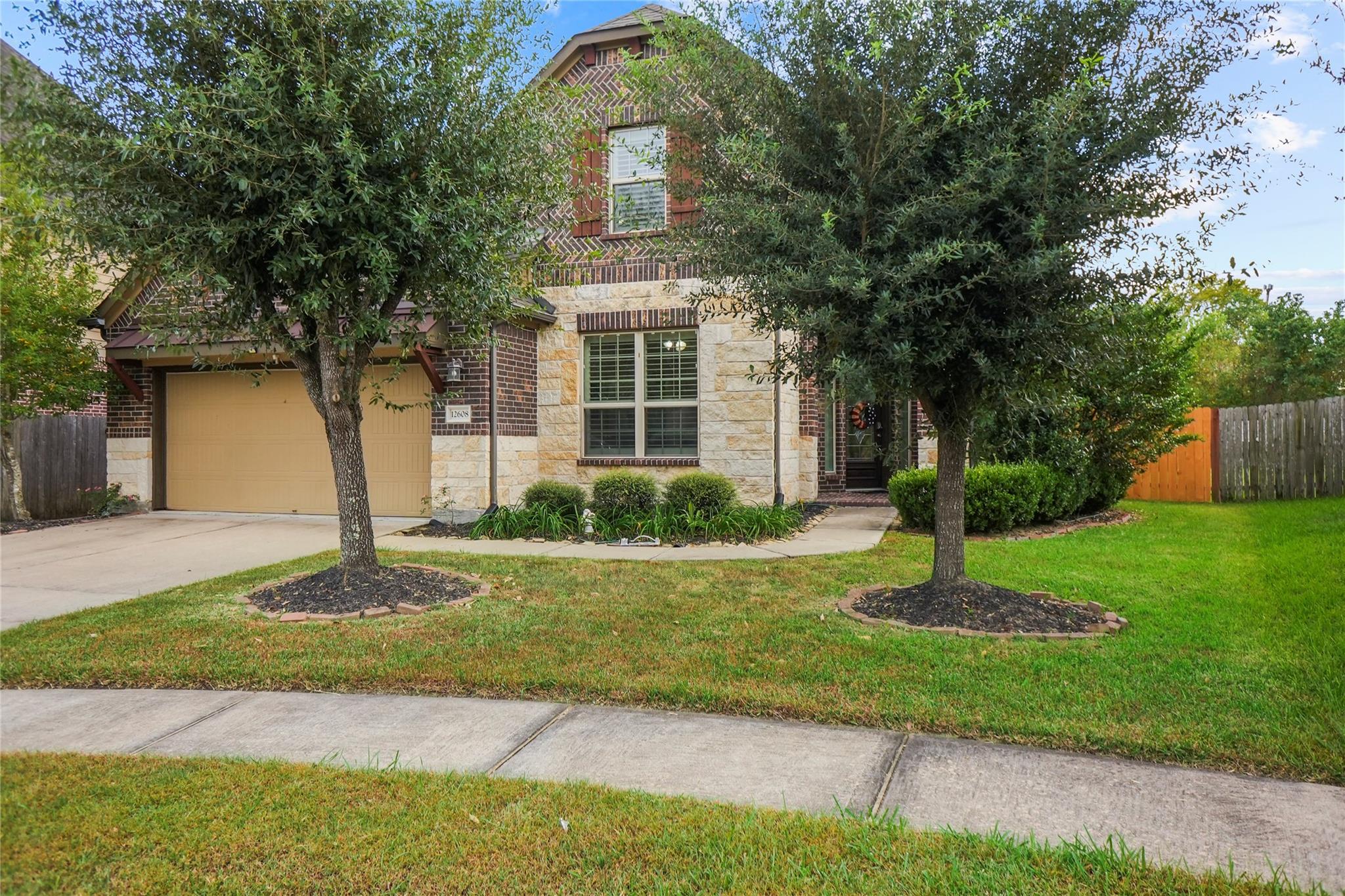 12608 Floral Park Lane