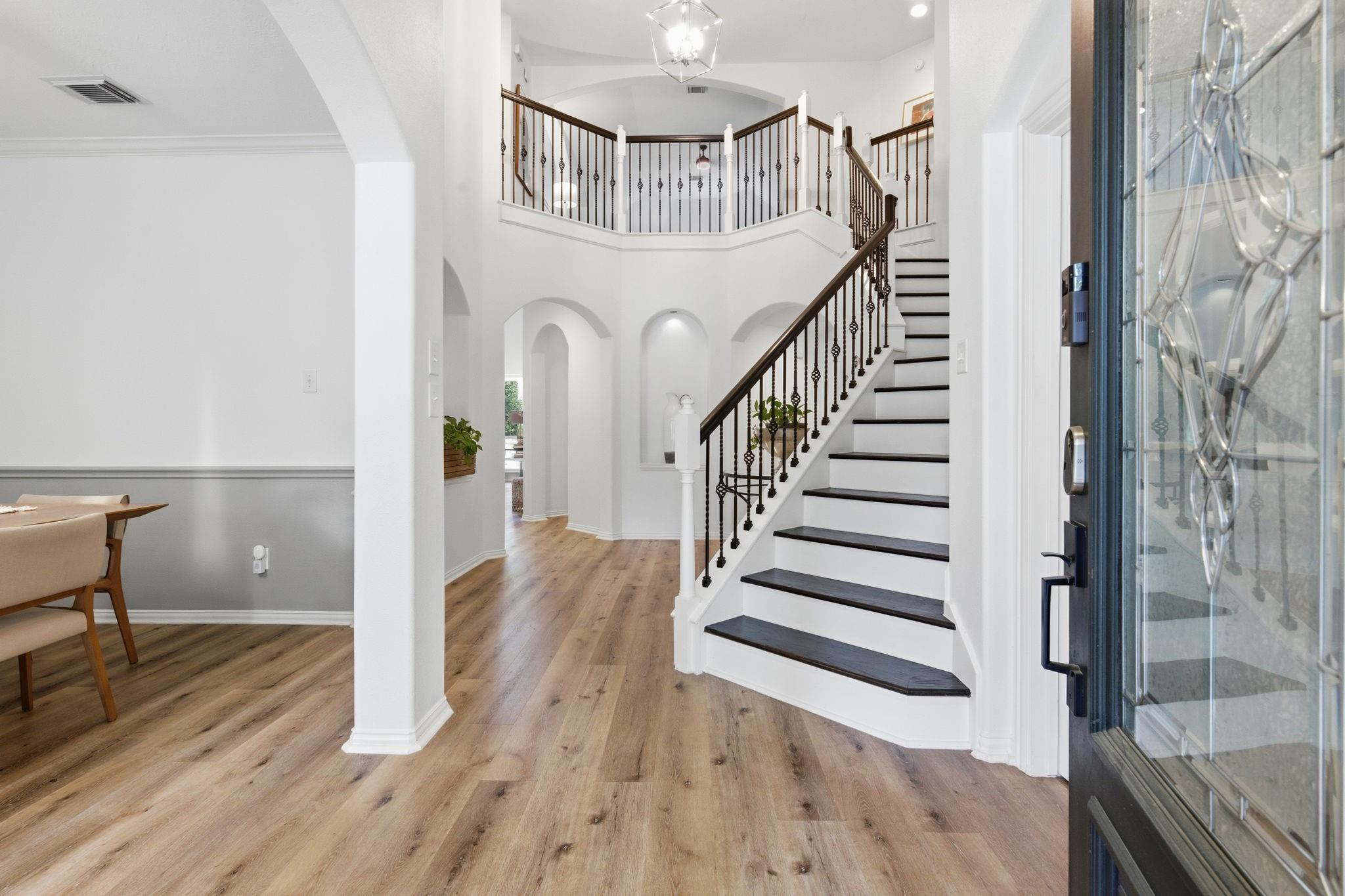 22 Picasso Path Place