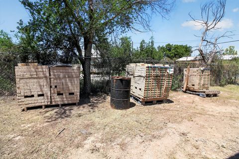 Tiny photo for 1304 N Young Street, Fort Stockton, TX 79735 (MLS # 52266569)