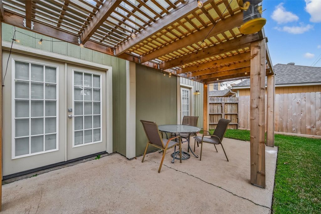 Photo of 1226 Crossfield Drive, Katy, TX 77450 (MLS # 86256178)