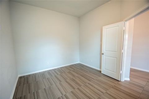 Tiny photo for 318 Cabernet Drive, Alvin, TX 77511 (MLS # 53106751)