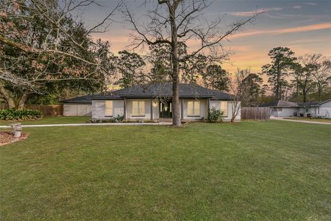 2410 Roman Forest Boulevard New Caney TX 77357