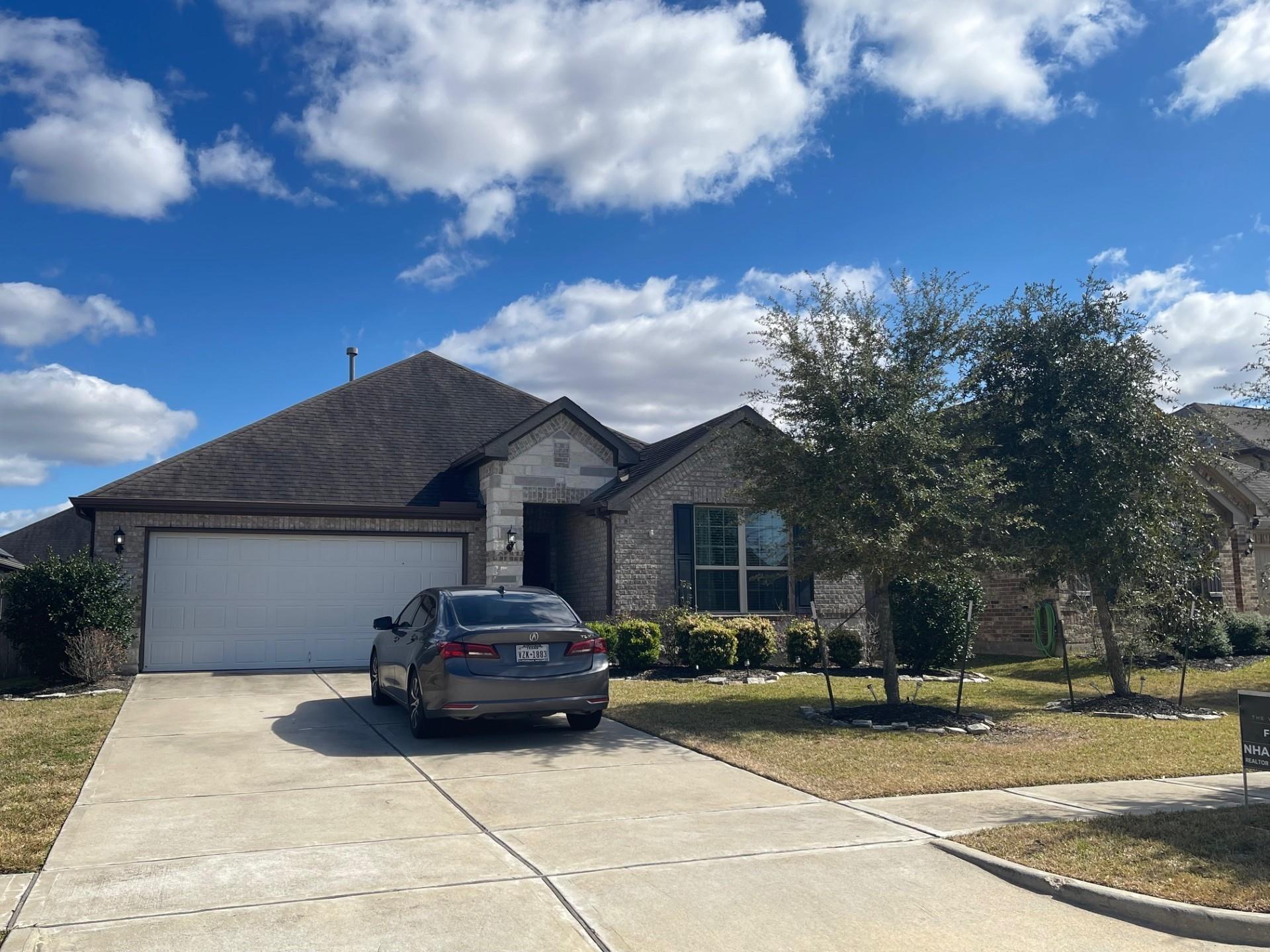 2327 Cherrington Woods Lane