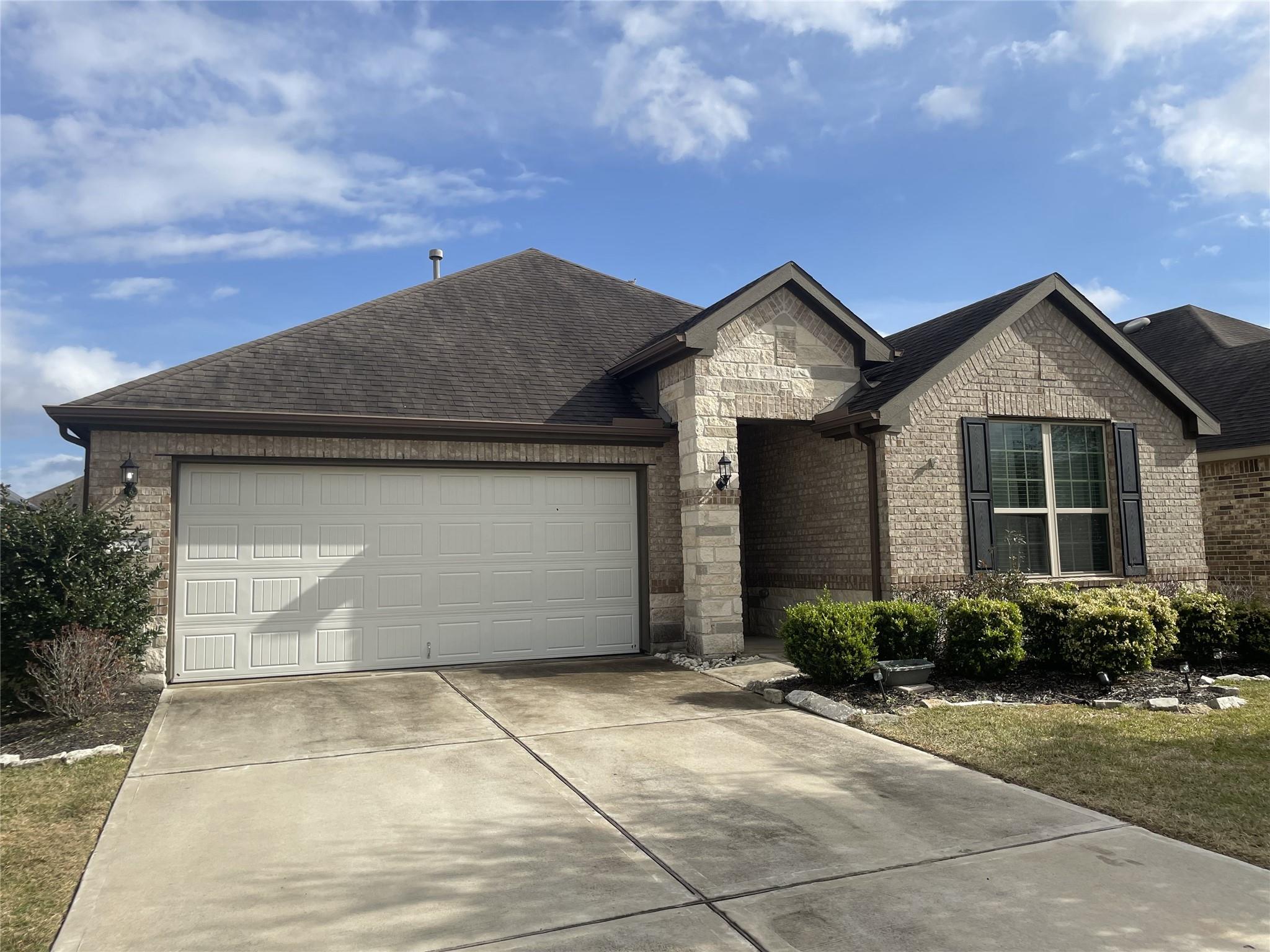 2327 Cherrington Woods Lane