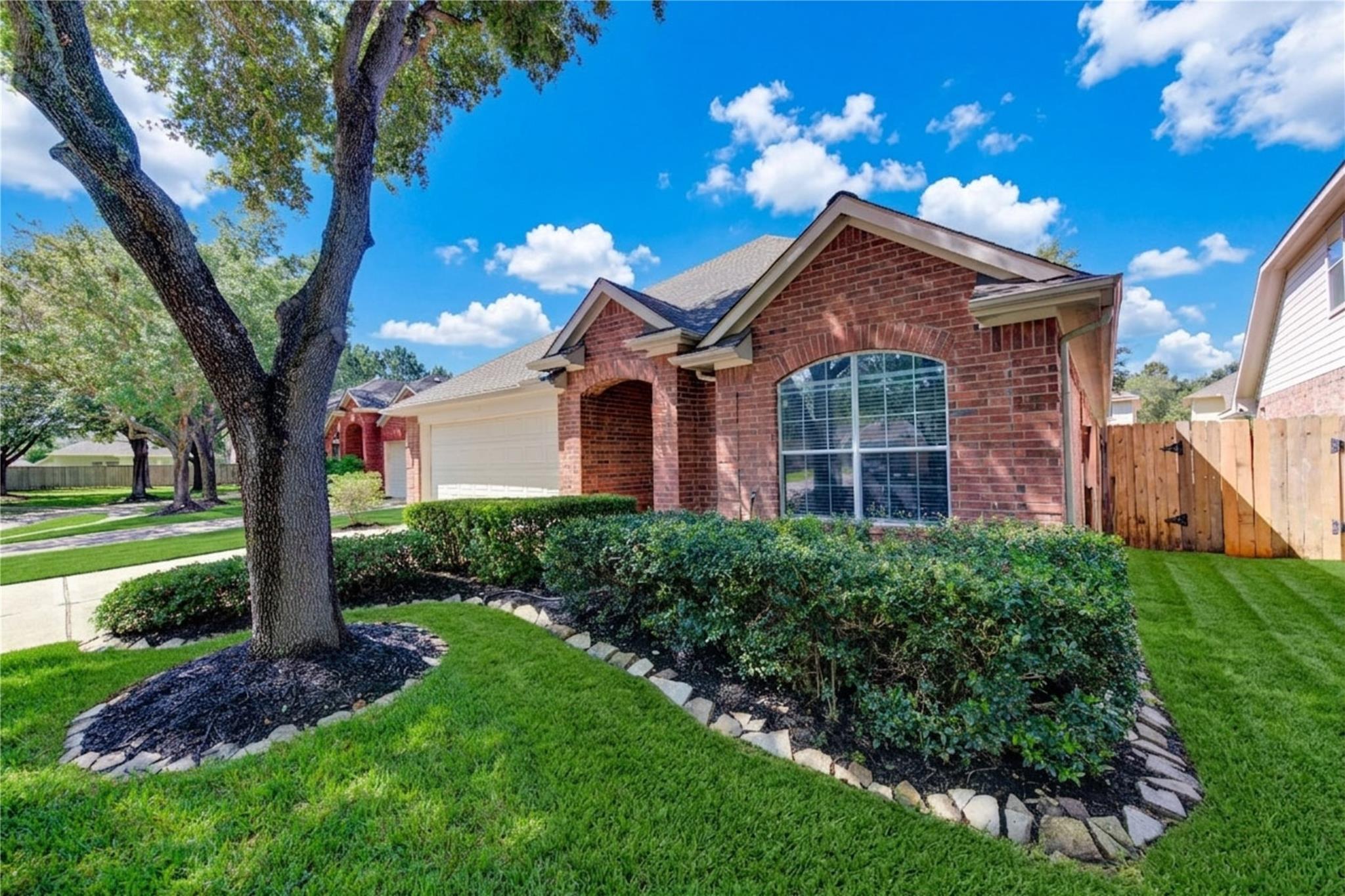 5122 Juniper Walk Lane