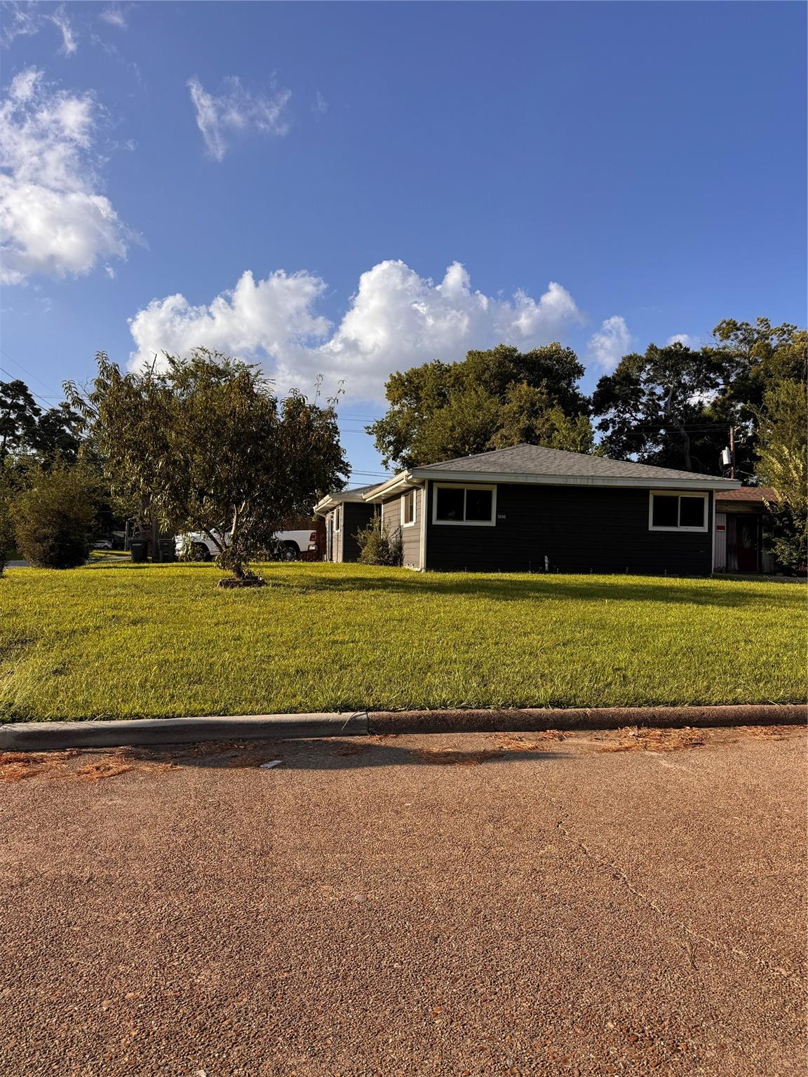3890 Bristol Drive