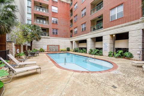 Tiny photo for 300 St Joseph Parkway #421, Houston, TX 77002 (MLS # 46172774)