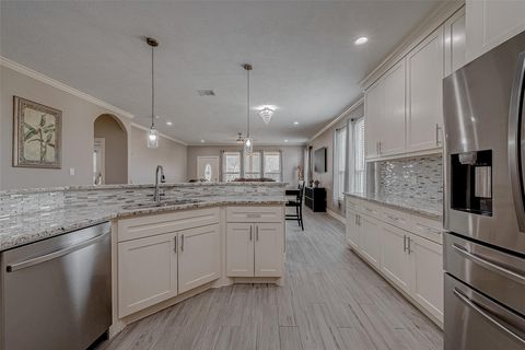 709 Coen Road Rosharon TX 77583