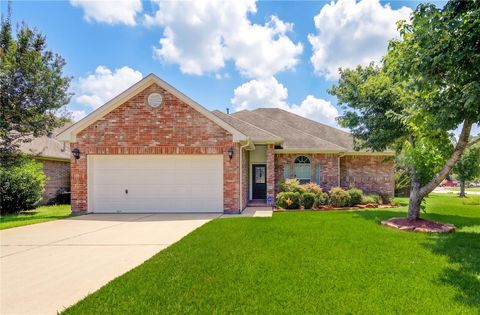 Photo of 9227 Hidden Lake E, Magnolia, TX 77354 (MLS # 53610528)