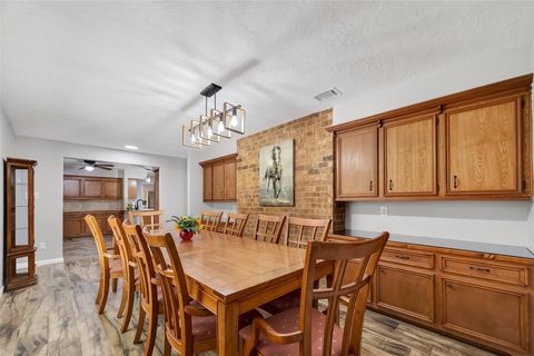 Tiny photo for 802 Sentinel Oaks, Pinehurst, TX 77362 (MLS # 88568725)