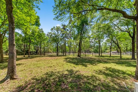 Tiny photo for 802 Sentinel Oaks, Pinehurst, TX 77362 (MLS # 88568725)