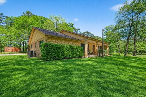 Tiny photo for 802 Sentinel Oaks, Pinehurst, TX 77362 (MLS # 88568725)