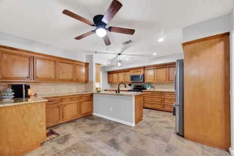Tiny photo for 802 Sentinel Oaks, Pinehurst, TX 77362 (MLS # 88568725)