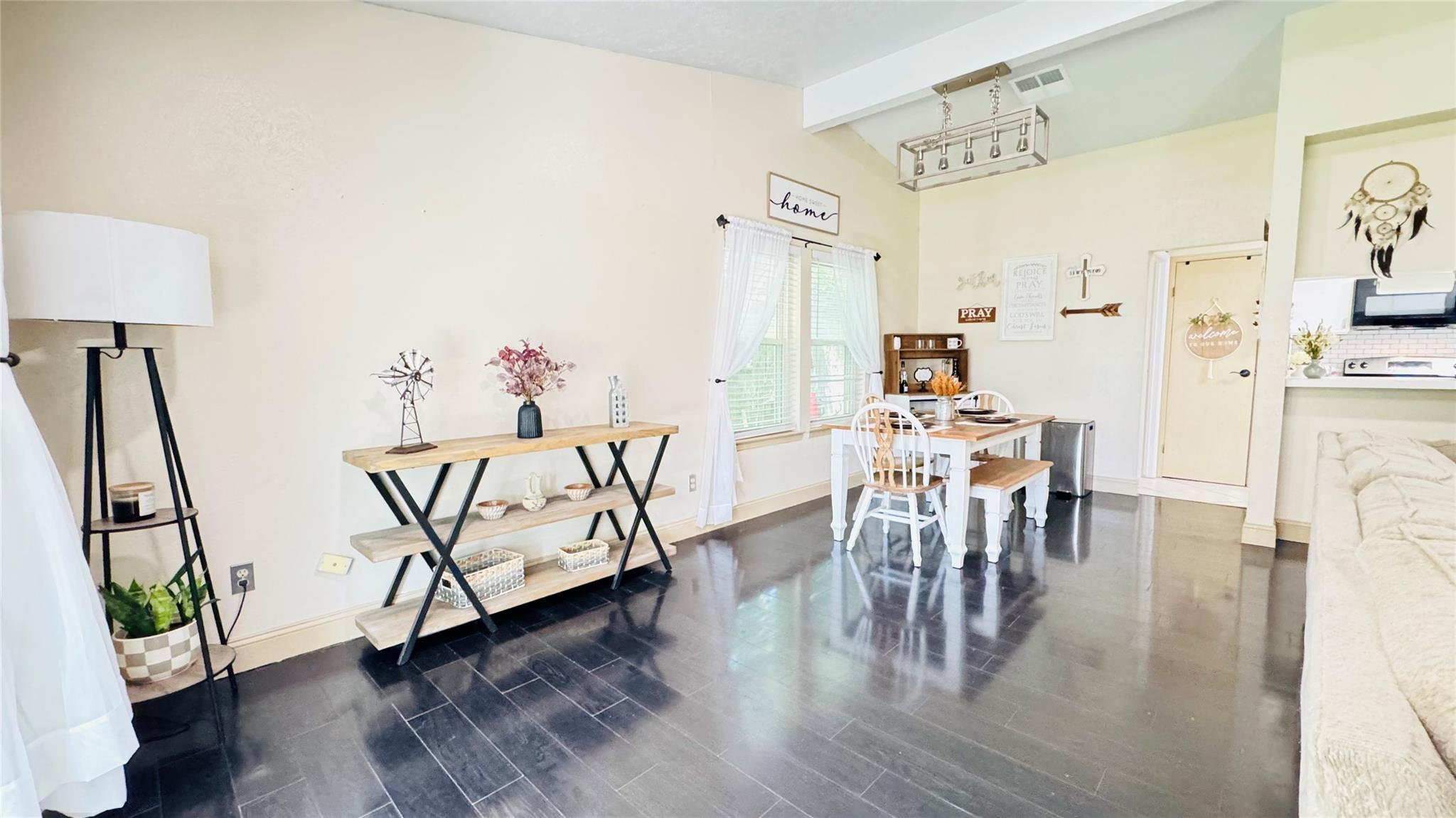 3003 Wood Fox Drive
