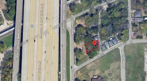 21 Taylor Court Houston TX 77020