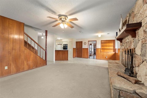 Tiny photo for 268 Sue Ann Street, El Campo, TX 77437 (MLS # 74600725)