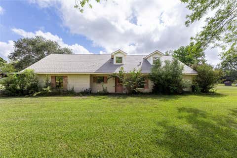 Tiny photo for 268 Sue Ann Street, El Campo, TX 77437 (MLS # 74600725)